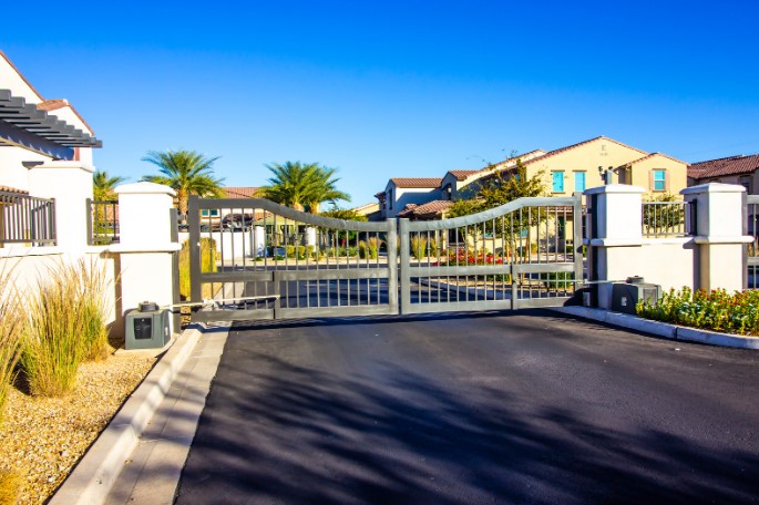 как сделать откат для распашных ворот